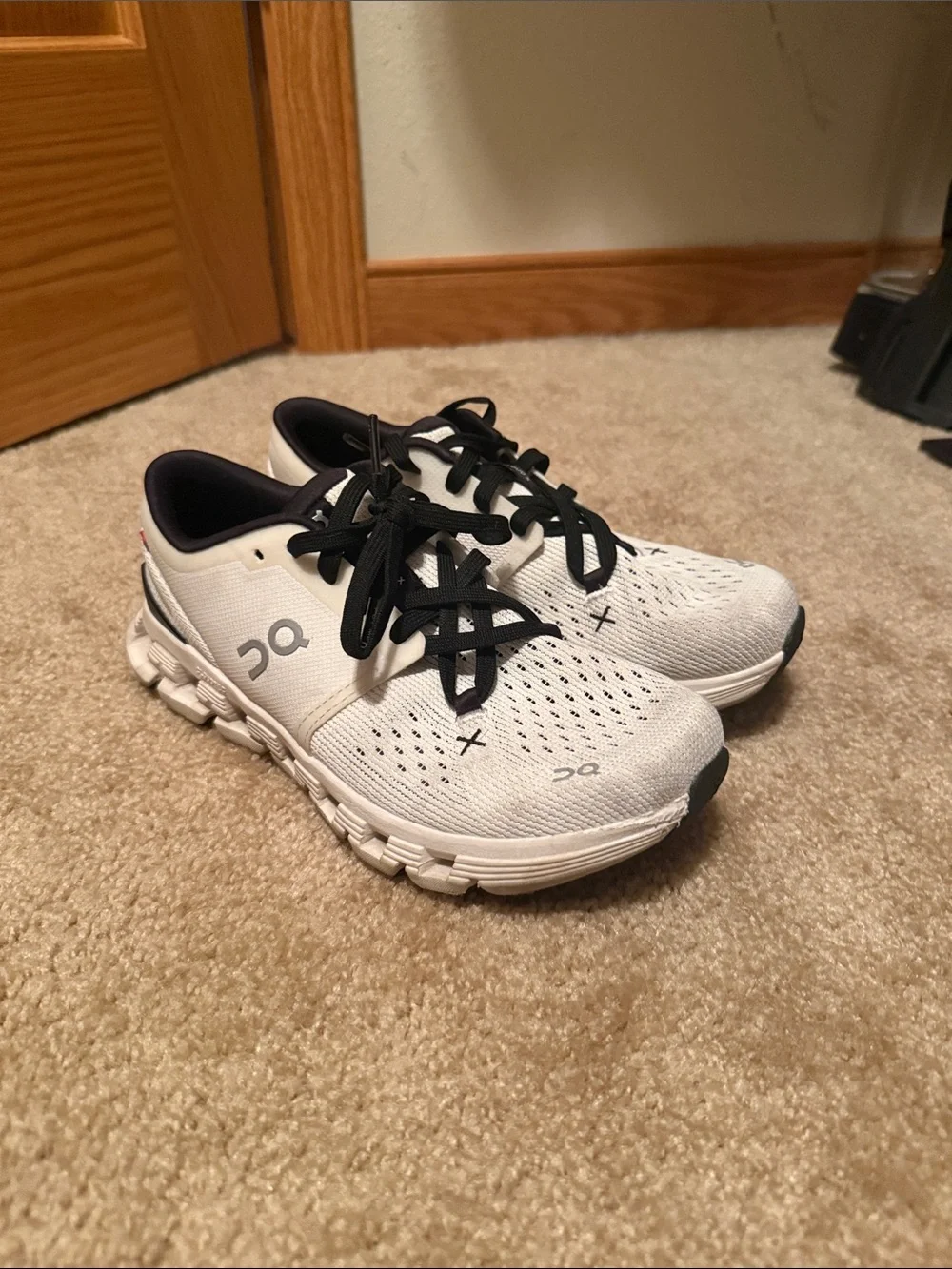 On Cloud - Cloud X Running Shoes